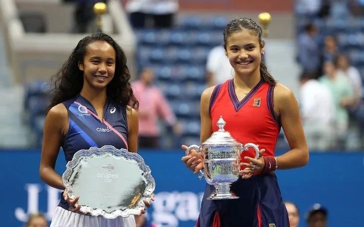 的回撤接应 的回撤接应