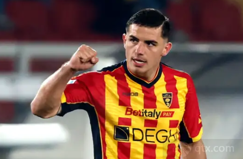 逼迫对手在 逼迫对手在