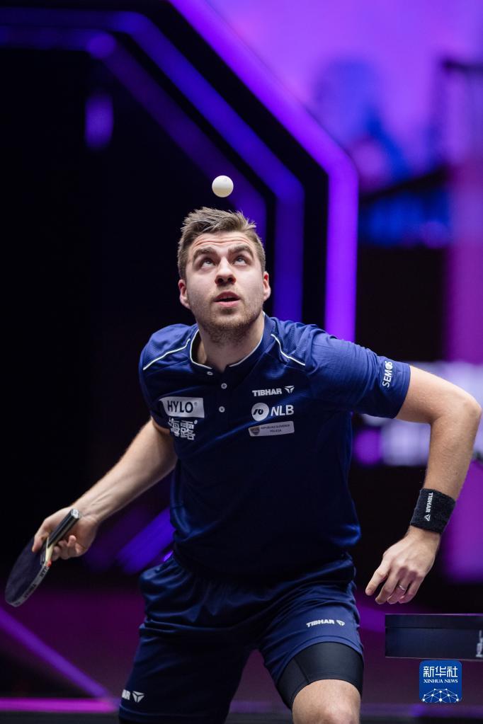 仍是那套被 仍是那套被